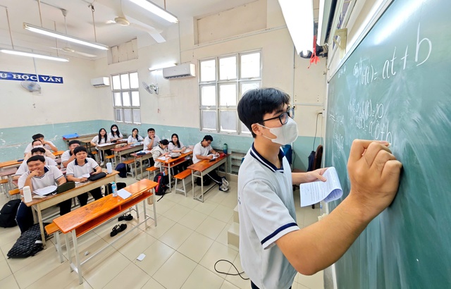 Bí quyết ôn thi tốt nghiệp THPT đạt điểm cao: Bác Hồ với lịch sử Việt Nam - Ảnh 1.