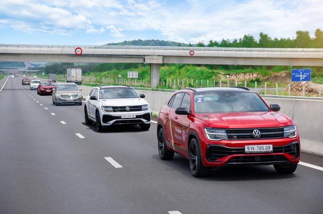 Loạt SUV phổ thông châu Âu giảm giá trăm triệu, cơ hội ‘xuống tiền’ cho khách Việt - Ảnh 2.