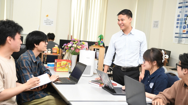 Tiến sĩ trẻ thúc đẩy ứng dụng AI vào đời sống- Ảnh 1. Tiến sĩ trẻ thúc đẩy ứng dụng AI vào đời sống- Ảnh 1.