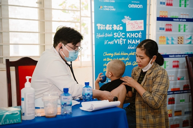Long Châu, ĐH Y Dược TP.HCM khởi động hành trình vì sức khỏe cộng đồng- Ảnh 2. Long Châu, ĐH Y Dược TP.HCM khởi động hành trình vì sức khỏe cộng đồng- Ảnh 2.