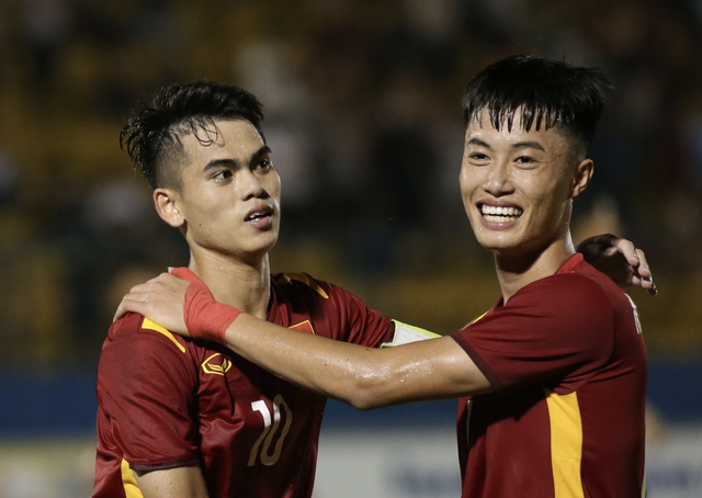 Lịch thi đấu U.23 Việt Nam: Thầy Kim muốn bảo vệ ngôi vương, cứ phải thắng Lào và Campuchia đã