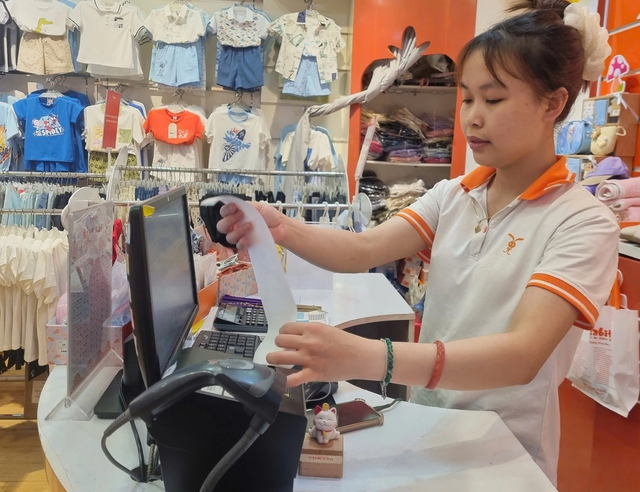 Xóa thuế khoán: Nhiều băn khoăn về hóa đơn điện tử với hộ kinh doanh- Ảnh 1. Xóa thuế khoán: Nhiều băn khoăn về hóa đơn điện tử với hộ kinh doanh- Ảnh 1.