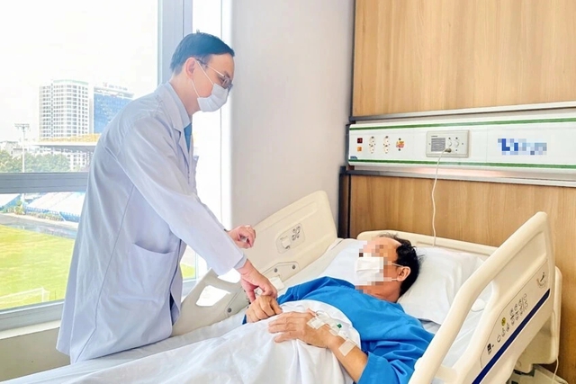 Bụng đau căng tức đi khám phát hiện suy thận nặng Bụng đau căng tức đi khám phát hiện suy thận nặng