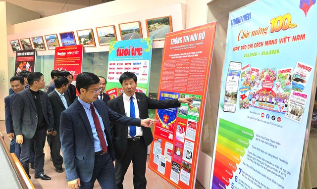 100 năm báo chí cách mạng Việt Nam: Ấn tượng Hội báo tỉnh Lâm Đồng 100 năm báo chí cách mạng Việt Nam: Ấn tượng Hội báo tỉnh Lâm Đồng