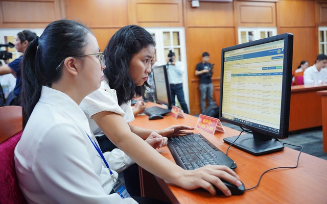 TP.HCM chọn nhân sự làm lãnh đạo phường, xã mới 'đảm bảo tính kế thừa'- Ảnh 2. TP.HCM chọn nhân sự làm lãnh đạo phường, xã mới 'đảm bảo tính kế thừa'- Ảnh 2.