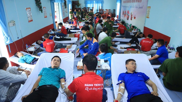 Cảm thấy hụt hẫng khi không tham gia hiến máu Cảm thấy hụt hẫng khi không tham gia hiến máu