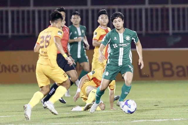 Lịch thi đấu hạng nhất quốc gia: Công Phượng và đội Bình Phước gặp thử thách cực đại mang tên Ninh Bình Lịch thi đấu hạng nhất quốc gia: Công Phượng và đội Bình Phước gặp thử thách cực đại mang tên Ninh Bình