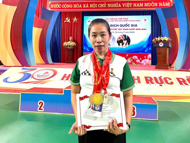 Sống đẹp mùa 5 - Sự diệu kỳ của lòng nhân ái: “Quân tốt” giữa đời thường - Ảnh 4.