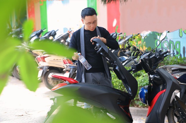 Vỏ chai đựng niềm tin- Ảnh 1.