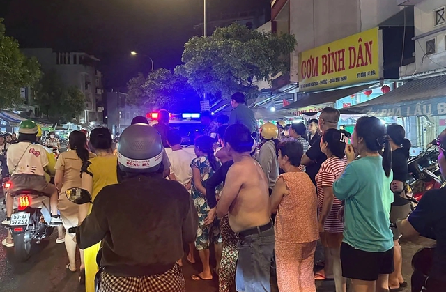 TP.HCM: Chém nhau ở Bình Thạnh, 3 người bị thương - Ảnh 1.