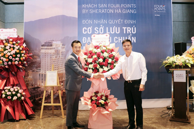 Cực Bắc Tổ Quốc - Hà Giang có khách sạn 5 sao được trao chứng nhận - Ảnh 3.