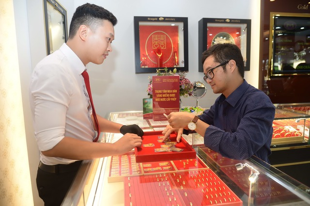 Bỏ độc quyền vàng miếng- Ảnh 2. Bỏ độc quyền vàng miếng- Ảnh 2.