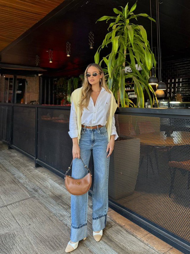 Giày cao gót và kiểu giày mùa hè phù hợp với quần jeans xanh- Ảnh 4. Giày cao gót và kiểu giày mùa hè phù hợp với quần jeans xanh- Ảnh 4.