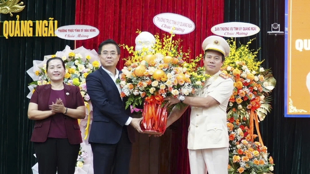 Đại tá Hồ Song Ân làm Giám đốc Công an tỉnh Quảng Ngãi - Ảnh 2.