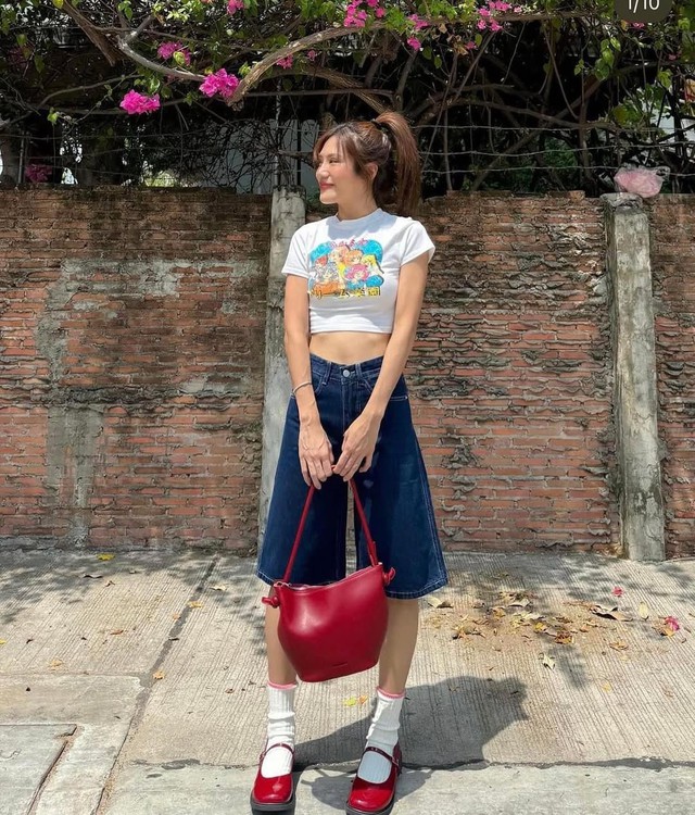 Cá tính cho phong cách dạo phố với quần jeans lửng- Ảnh 4. Cá tính cho phong cách dạo phố với quần jeans lửng- Ảnh 4.