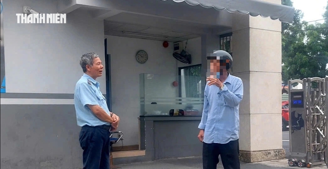 TP.HCM: Người dân Thủ Đức liên tục nhận cuộc gọi dọa cúp nước TP.HCM: Người dân Thủ Đức liên tục nhận cuộc gọi dọa cúp nước