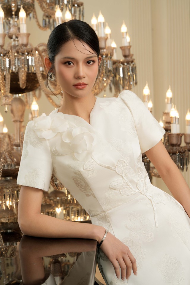 Đầm dự tiệc sang trọng và quý phái bậc nhất mùa hạ là đây- Ảnh 5. Đầm dự tiệc sang trọng và quý phái bậc nhất mùa hạ là đây- Ảnh 5.