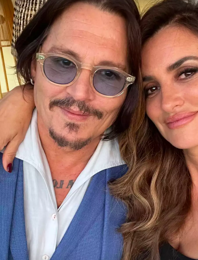 Tình bạn lâu năm của Johnny Depp và Penélope Cruz - Ảnh 4.