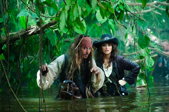 Tình bạn lâu năm của Johnny Depp và Penélope Cruz - Ảnh 3.