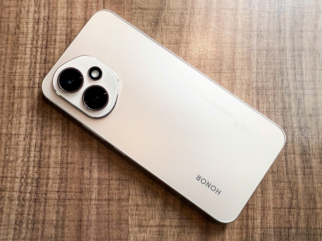 Honor 400 đưa AI khuấy động thị trường smartphone tầm trung Honor 400 đưa AI khuấy động thị trường smartphone tầm trung