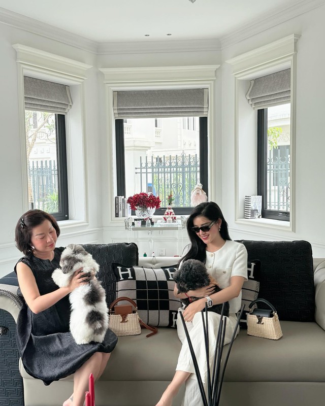 Á hậu Huyền My 'tự ái', bỏ chơi golf vì bị chê đen…- Ảnh 8. Á hậu Huyền My 'tự ái', bỏ chơi golf vì bị chê đen…- Ảnh 8.