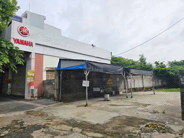 Vì sao gần 5 năm trúng đấu giá vẫn chưa được cấp chủ quyền tài sản? Vì sao gần 5 năm trúng đấu giá vẫn chưa được cấp chủ quyền tài sản?