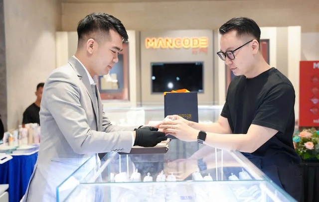 PNJ lần thứ hai liên tiếp vào danh sách Fortune 500 Đông Nam Á- Ảnh 4. PNJ lần thứ hai liên tiếp vào danh sách Fortune 500 Đông Nam Á- Ảnh 4.