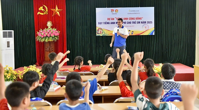 Dạy tiếng Anh miễn phí cho thiếu nhi khó khăn Dạy tiếng Anh miễn phí cho thiếu nhi khó khăn