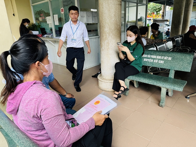 Không cần điều chỉnh giấy tờ đất đai vì thay đổi địa giới - Ảnh 1.