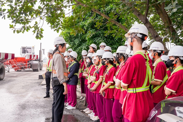 Học bổng doanh nghiệp tài trợ: Mở rộng sự nghiệp cho sinh viên SIU Học bổng doanh nghiệp tài trợ: Mở rộng sự nghiệp cho sinh viên SIU