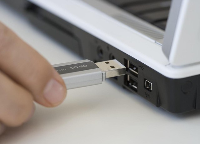 Việc rút USB an toàn khỏi Windows liệu còn cần thiết? Việc rút USB an toàn khỏi Windows liệu còn cần thiết?