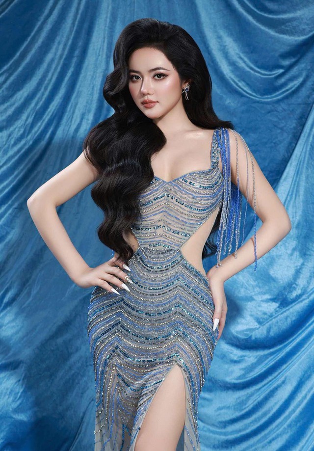 Đề xuất tước vương miện nếu Hoa hậu Quốc dân Việt Nam quảng cáo lố- Ảnh 1. Đề xuất tước vương miện nếu Hoa hậu Quốc dân Việt Nam quảng cáo lố- Ảnh 1.