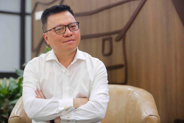 Thay vì lo sợ AI “cướp” việc, nhà báo phải làm chủ AI Thay vì lo sợ AI “cướp” việc, nhà báo phải làm chủ AI