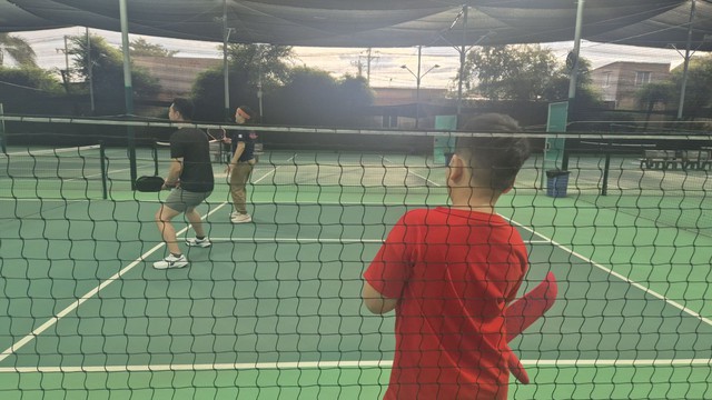 'Khối nghỉ hè' xuất hiện nhiều ở sân pickleball - Ảnh 6.