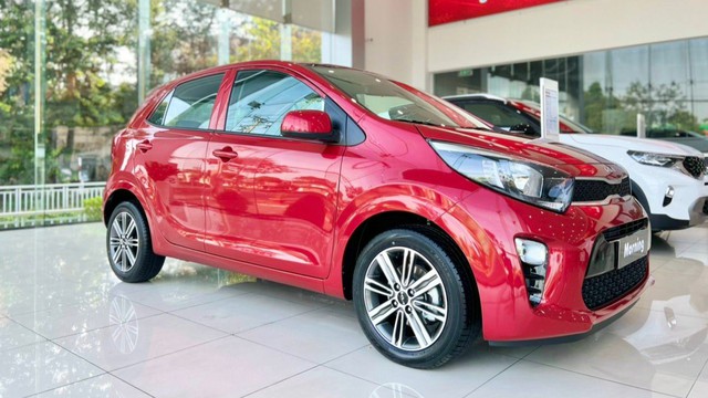 3 mẫu ô tô số sàn phù hợp chạy dịch vụ 3 mẫu ô tô số sàn phù hợp chạy dịch vụ