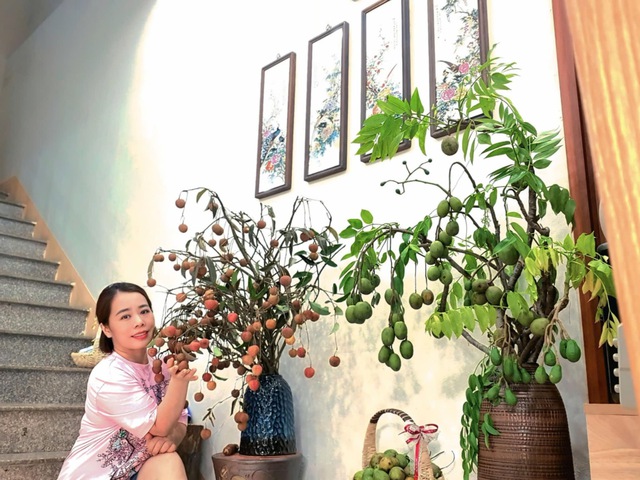 Không ngờ cắm trái cây cũng ‘viral’, cô giáo Phú Thọ gây sốt mạng xã hội Không ngờ cắm trái cây cũng ‘viral’, cô giáo Phú Thọ gây sốt mạng xã hội