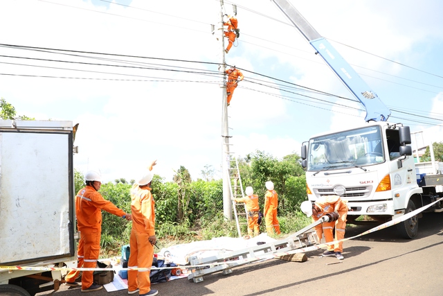 PC Đắk Nông nỗ lực đầu tư hoàn thiện hạ tầng, nâng cao chất lượng phục vụ - Ảnh 1.