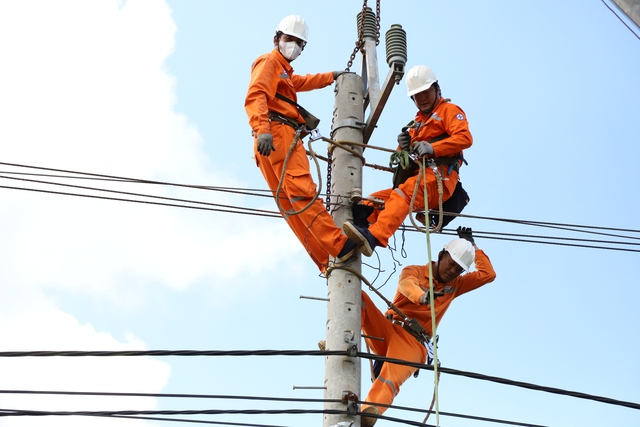 PC Đắk Nông nỗ lực đầu tư hoàn thiện hạ tầng, nâng cao chất lượng phục vụ - Ảnh 2.