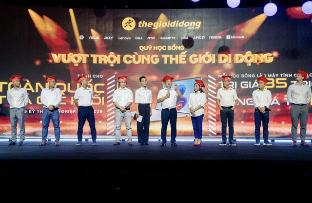 TGDĐ lập quỹ học bổng ‘vượt trội’ 1,5 tỉ đồng cho mùa thi 2025 TGDĐ lập quỹ học bổng ‘vượt trội’ 1,5 tỉ đồng cho mùa thi 2025