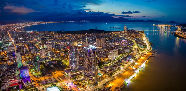 Cầu Rồng - Đà Nẵng: Biểu tượng đô thị hát khúc ca vươn ra biển lớn- Ảnh 2. Cầu Rồng - Đà Nẵng: Biểu tượng đô thị hát khúc ca vươn ra biển lớn- Ảnh 2.