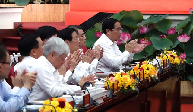 Tổng Bí thư Tô Lâm làm việc với TP.HCM, và Bình Dương, Bà Rịa - Vũng Tàu - Ảnh 2.