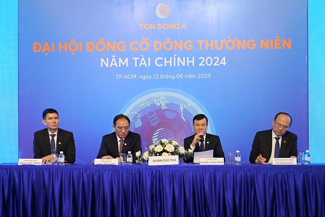 ĐHĐCĐ Tôn Đông Á: Tập trung thị trường nội địa hướng tới tỷ trọng trên 75%- Ảnh 1. ĐHĐCĐ Tôn Đông Á: Tập trung thị trường nội địa hướng tới tỷ trọng trên 75%- Ảnh 1.