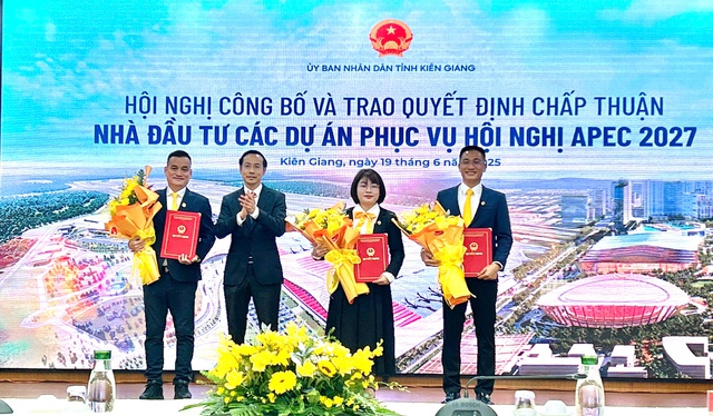 Đầu tư 3 dự án phục vụ APEC 2027 với số vốn 92.000 tỉ đồng Đầu tư 3 dự án phục vụ APEC 2027 với số vốn 92.000 tỉ đồng