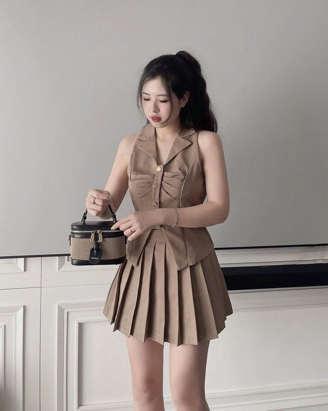 Áo gile là bí quyết cho nàng tự tin mọi khoảnh khắc- Ảnh 3. Áo gile là bí quyết cho nàng tự tin mọi khoảnh khắc- Ảnh 3.