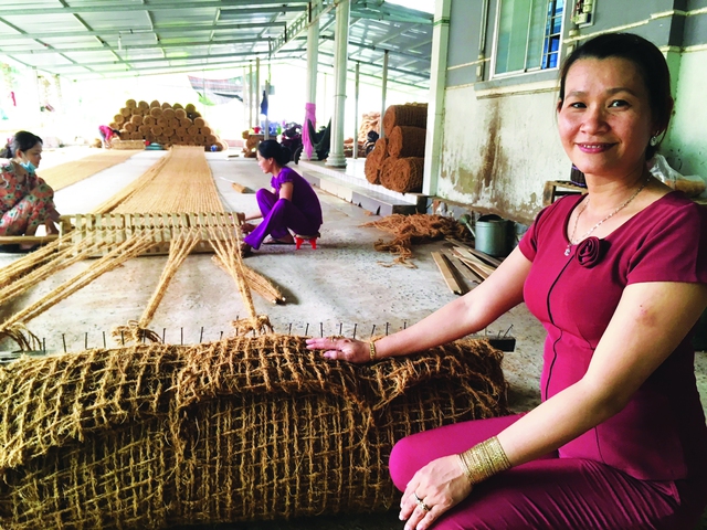 Cây dừa Bến Tre: Từ vùng quê hướng ra thế giới- Ảnh 3. Cây dừa Bến Tre: Từ vùng quê hướng ra thế giới- Ảnh 3.