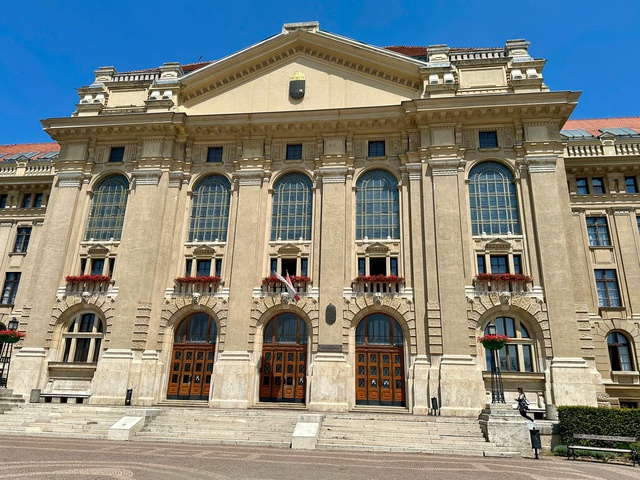 Tổng l&atilde;nh sự Hungary tại TP.HCM mong th&ecirc;m nhiều người Việt tới Hungary học tập, l&agrave;m việc - Ảnh 5.