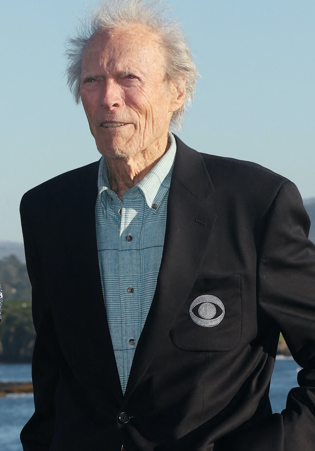 Huyền thoại Clint Eastwood tiết lộ lý do chưa nghỉ hưu ở tuổi 95- Ảnh 3.