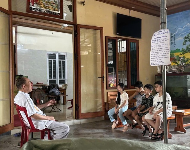 Bản quy định 'khối nghỉ hè' của ông nội gây sốt mạng: Các cháu ký tên cam kết  - Ảnh 2.