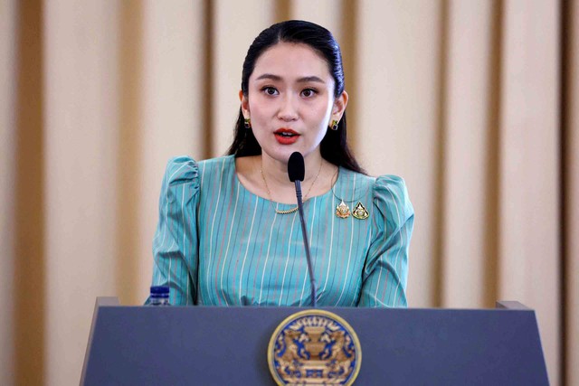 Thái Lan hoãn phát tiền, nhiều người thất vọng - Ảnh 1.