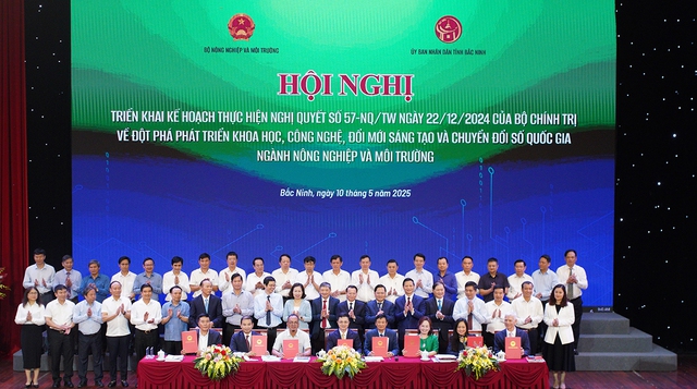 AgriS đồng hành chiến lược quốc gia về Kinh tế xanh, số hóa, bền vững, minh bạch AgriS đồng hành chiến lược quốc gia về Kinh tế xanh, số hóa, bền vững, minh bạch